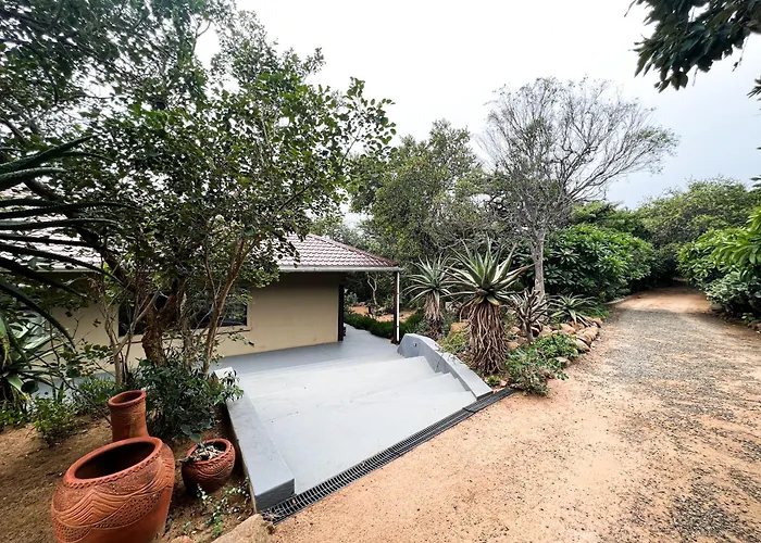 Ukuthula Cottages